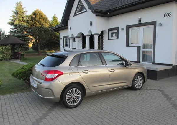 Citroen C4 cena 28900 przebieg: 77000, rok produkcji 2011 z Reda małe 326